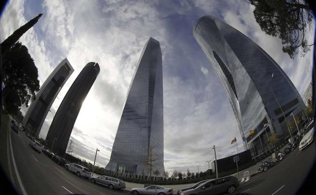 Vistas de las Cuatro Torres del parque empresarial de Madrid.