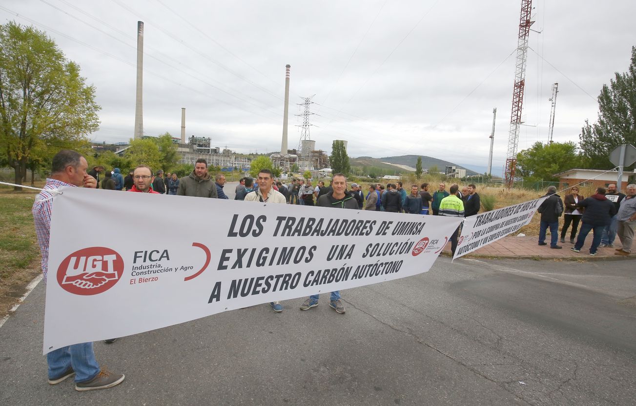 Los ultimos mineros salen a la calle para exigir la compra de carbón nacional y un empleo estable