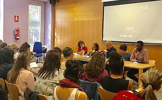 Presentación del informe anual de SOS Racismo.