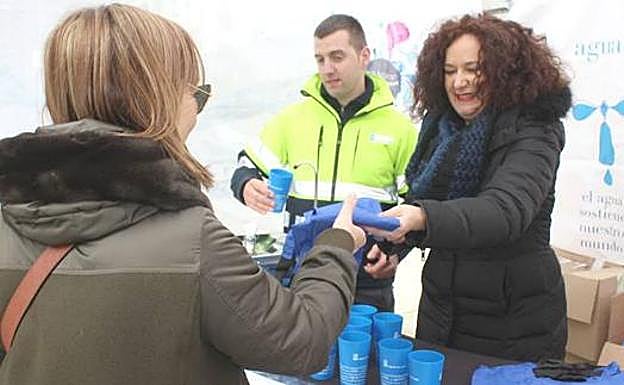 Campaña de Aguas de León para hacer ver que llega a todo el mundo.