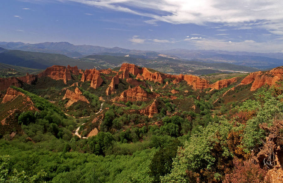 LAS MÉDULAS. LA METRÓPOLIS MINERA