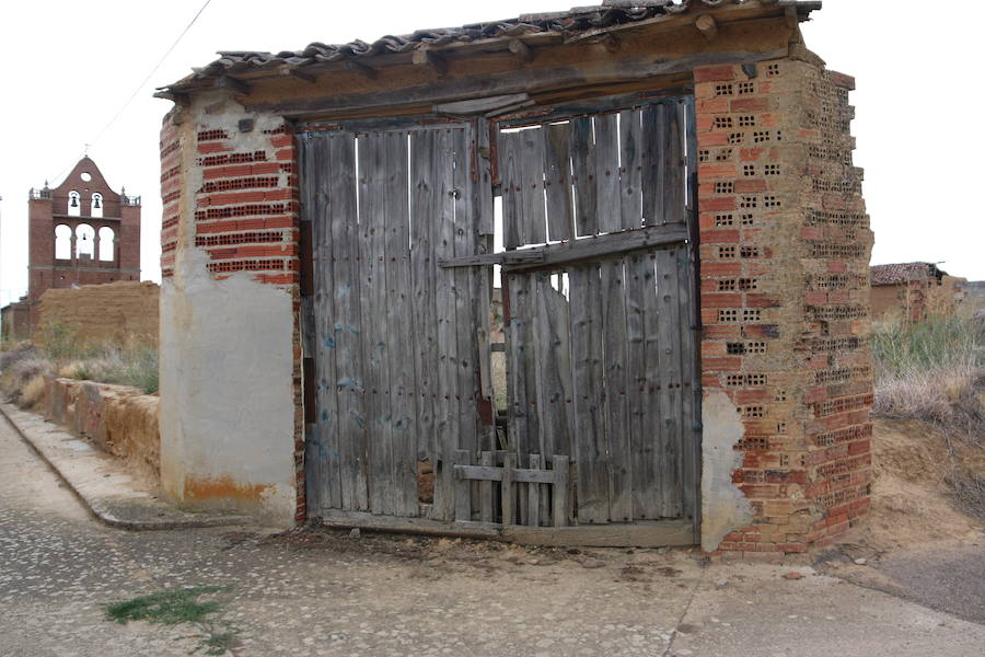 Tres pueblos en Tierra de Campos