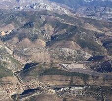 León y la montaña central, desde el aire