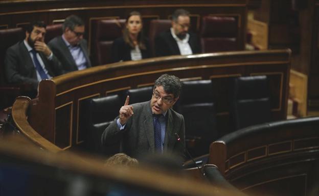 Álvaro Nadal en el Congreso de los Diputados. 