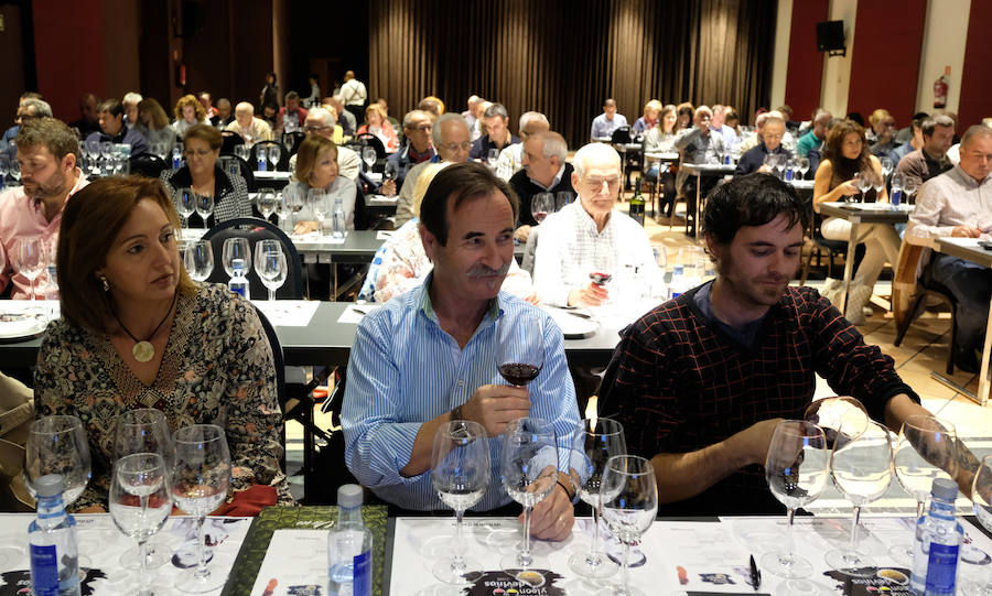 El Norte reanudó el miércoles sus catas, con cuatro vinos de Bodegas Familiares Matarromera para un público con buen paladar.