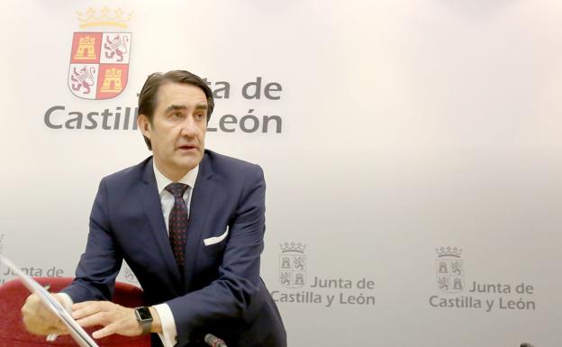 El consejero de Fomento y Medio Ambiente, Juan Carlos Suárez-Quiñones, este viernes.
