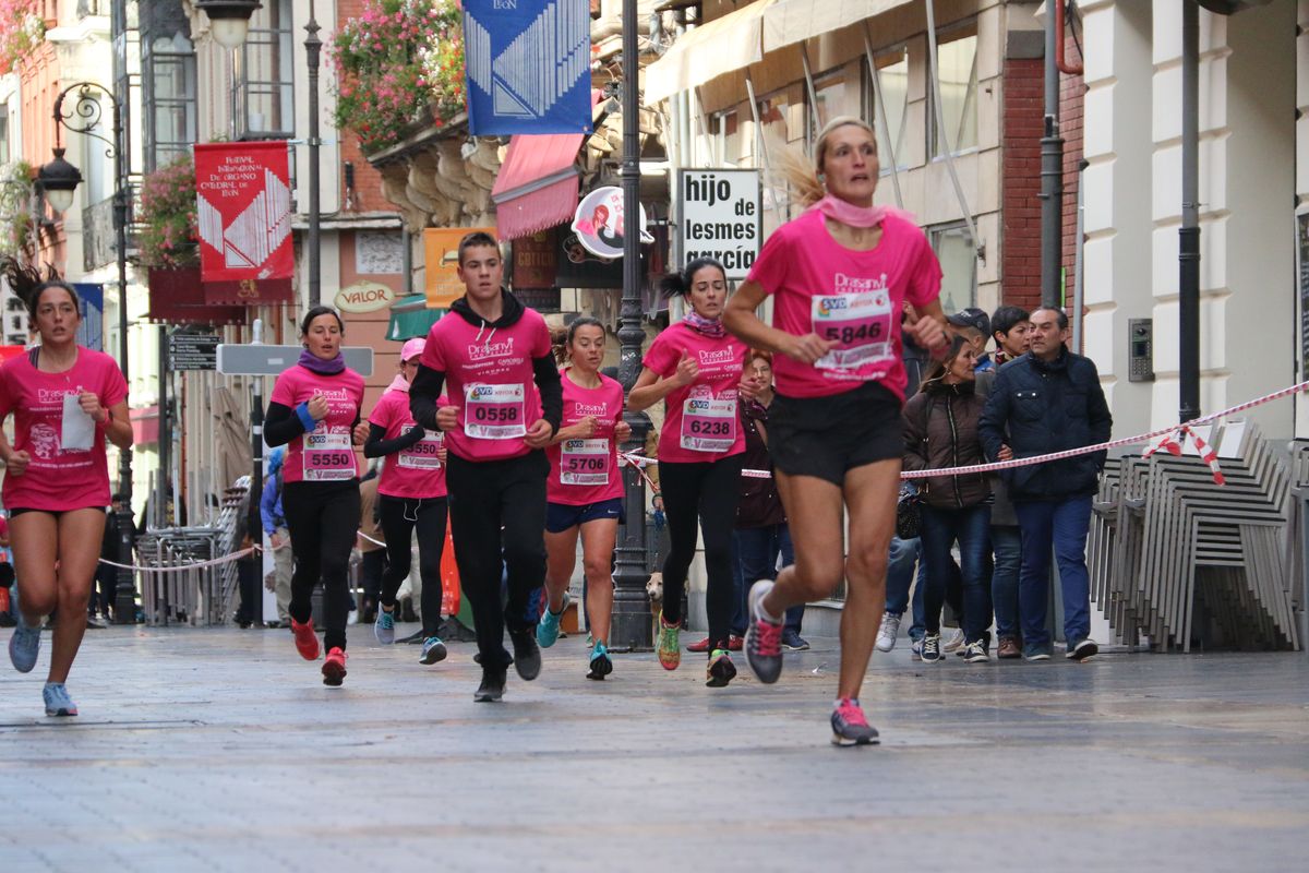 Las mejores imágenes de la V Carrera de la Mujer (I)