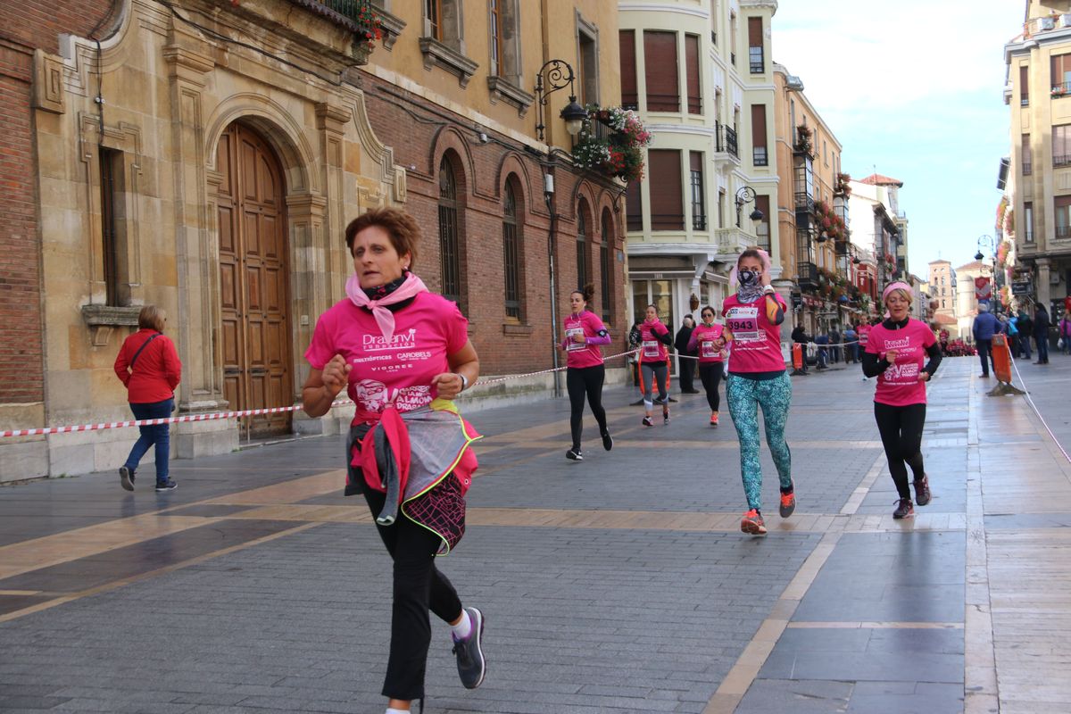 Las mejores imágenes de la V Carrera de la Mujer (I)