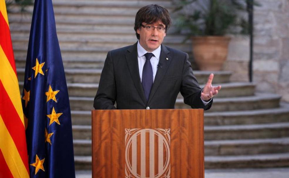 Puigdemont pide «oposición democrática» al 155