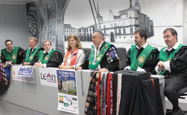 Un instante de la presentación del certamen.