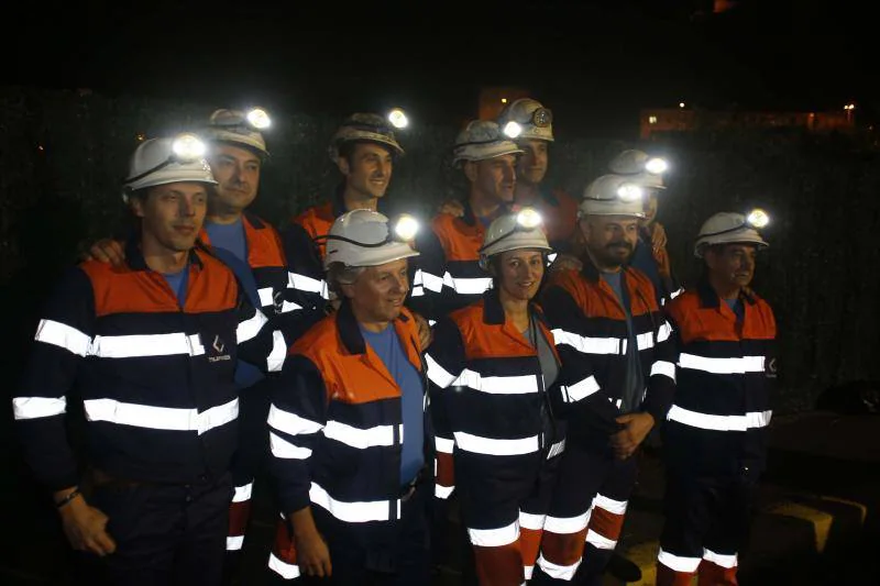 Multitudinario homenaje en el pozo Sotón a los mineros fallecidos