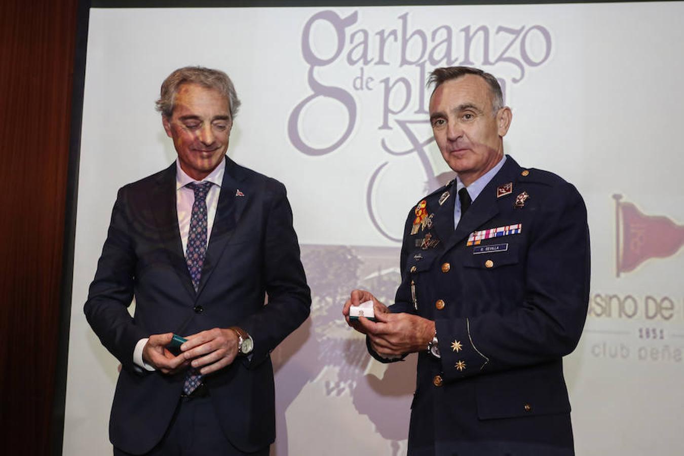 La Academia Básica del Aire recibe el Garbanzo de Plata 2017