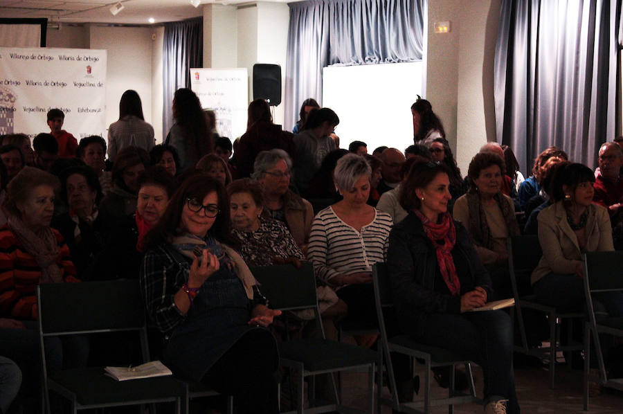 Performance contra la violencia de género