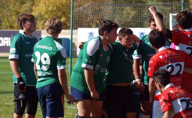 La Escuela de León Rugby quiere recuperar sensaciones en Burgos y Palencia