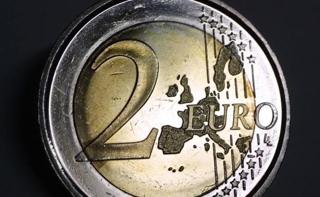 Moneda auténtica de dos euros.