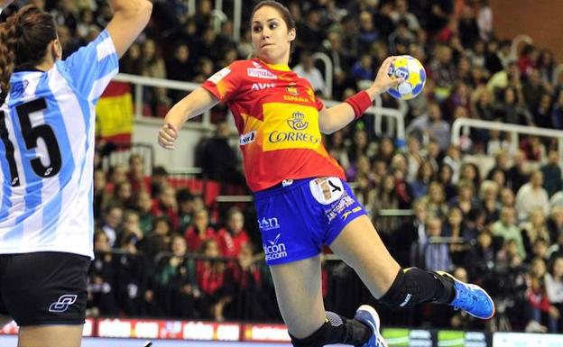 Mireya González, en un partido con las 'Guerreras'.