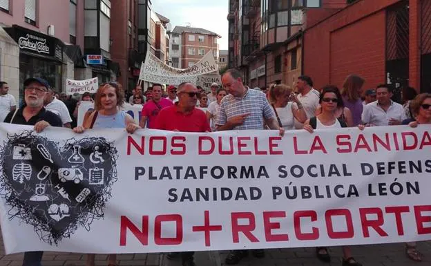 Manifestación por la Sanidad en Astorga. 