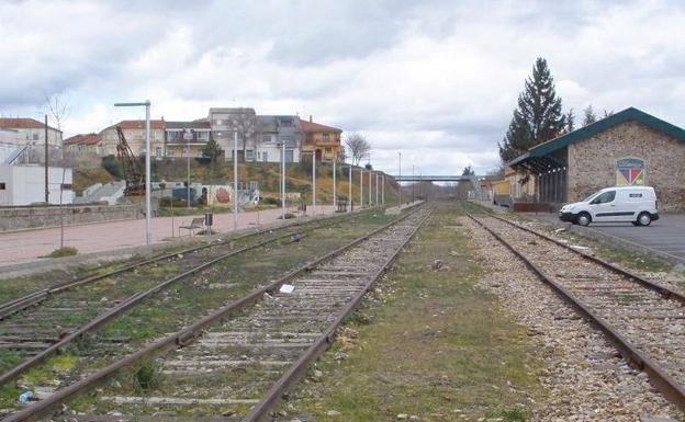 Imagen de la línea ferroviaria 'Ruta de la Plata'.