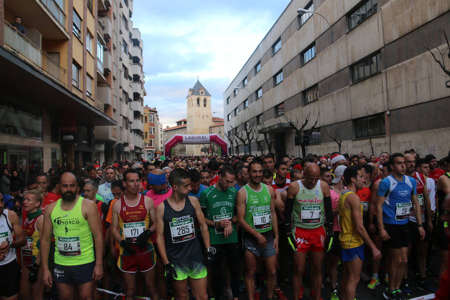 Todas las imágenes de la San Silvestre de León