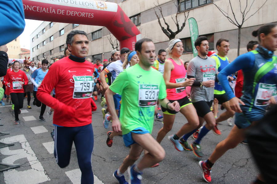 Todas las imágenes de la San Silvestre de León