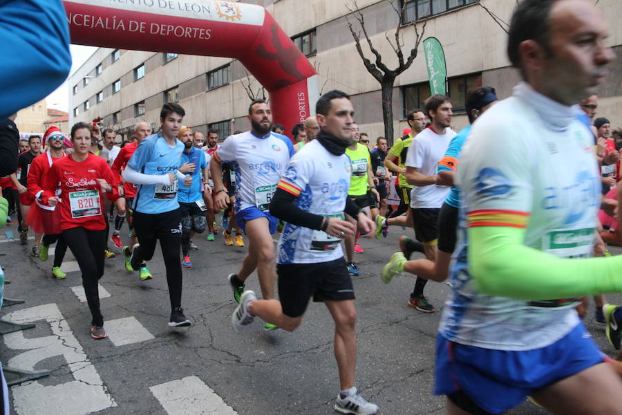 Todas las imágenes de la San Silvestre de León