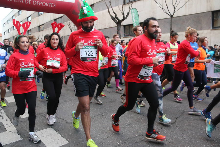 Todas las imágenes de la San Silvestre de León