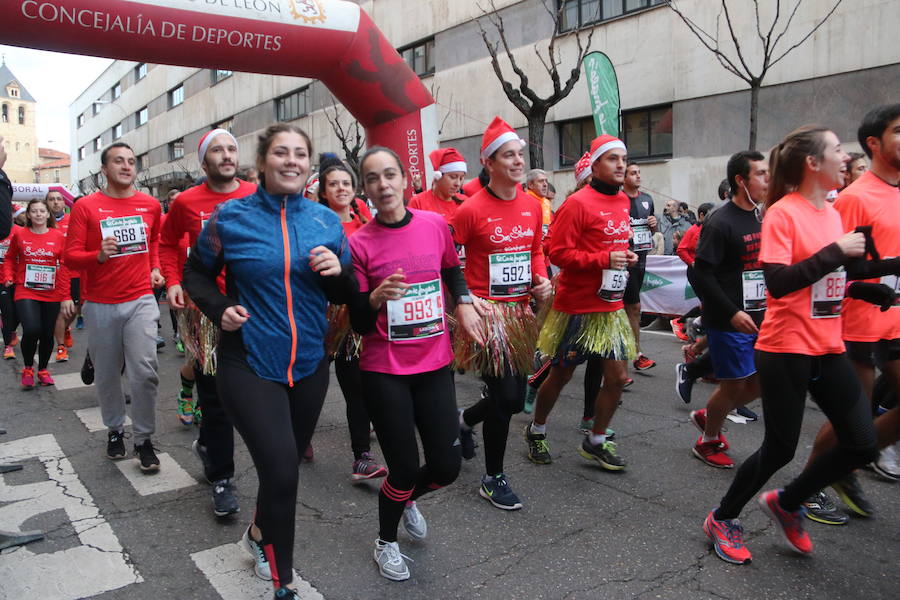 Todas las imágenes de la San Silvestre de León