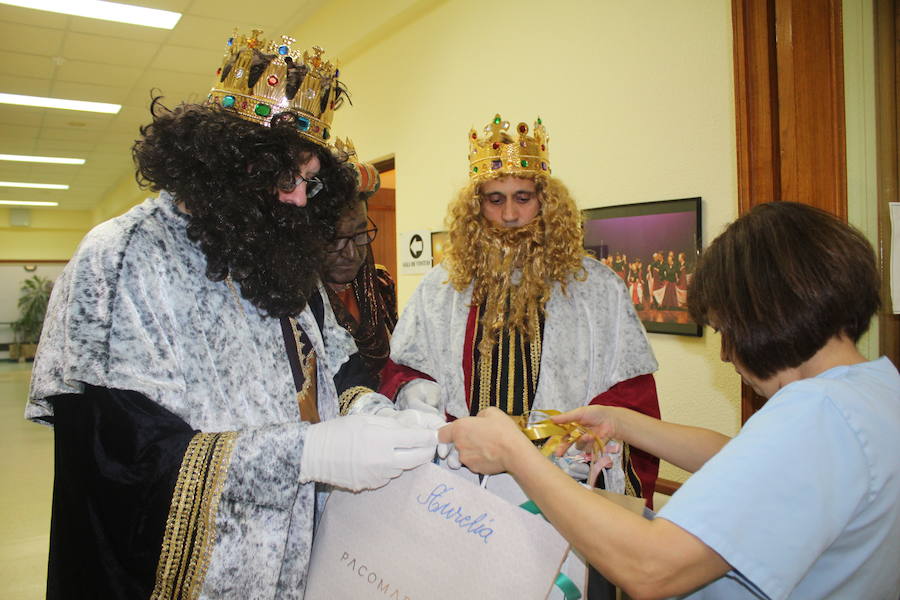 Los Reyes llenan de ilusión Santa Luisa