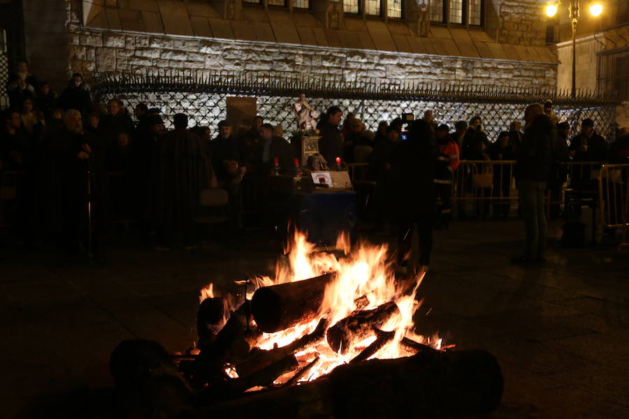 Tradicional hoguera de San Antón