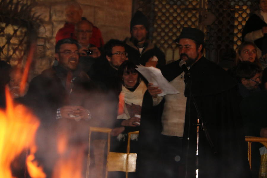 Tradicional hoguera de San Antón