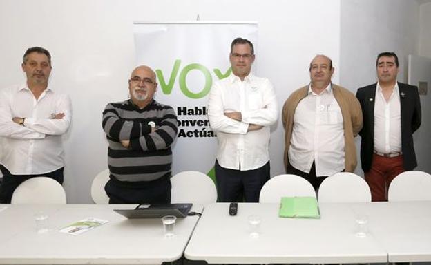 Miembros de Vox León. 