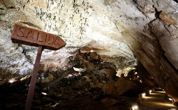 Cueva de Valporquero. 