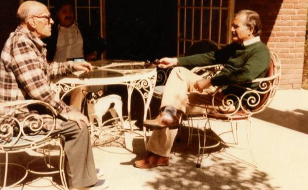 La admiración inconclusa de Carlos Fuentes a Luis Buñuel