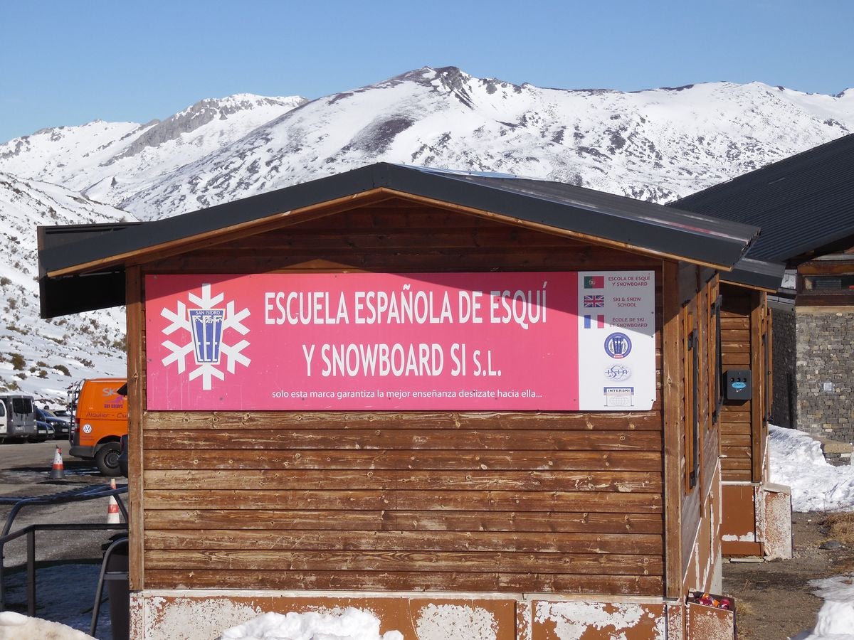 Fotos: Escuela Española de Esquí de San Isidro