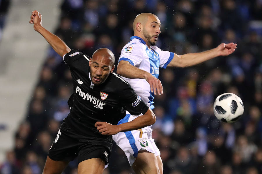 Leganés y Sevilla empataron a uno en la ida de las semifinales de la Copa del Rey que se disputó en el Estadio Municipal de Butarque. Muriel adelantó al cuadro hispalense, pero Siovas, en un lance ante Sergio Rico, anotó la igualada.