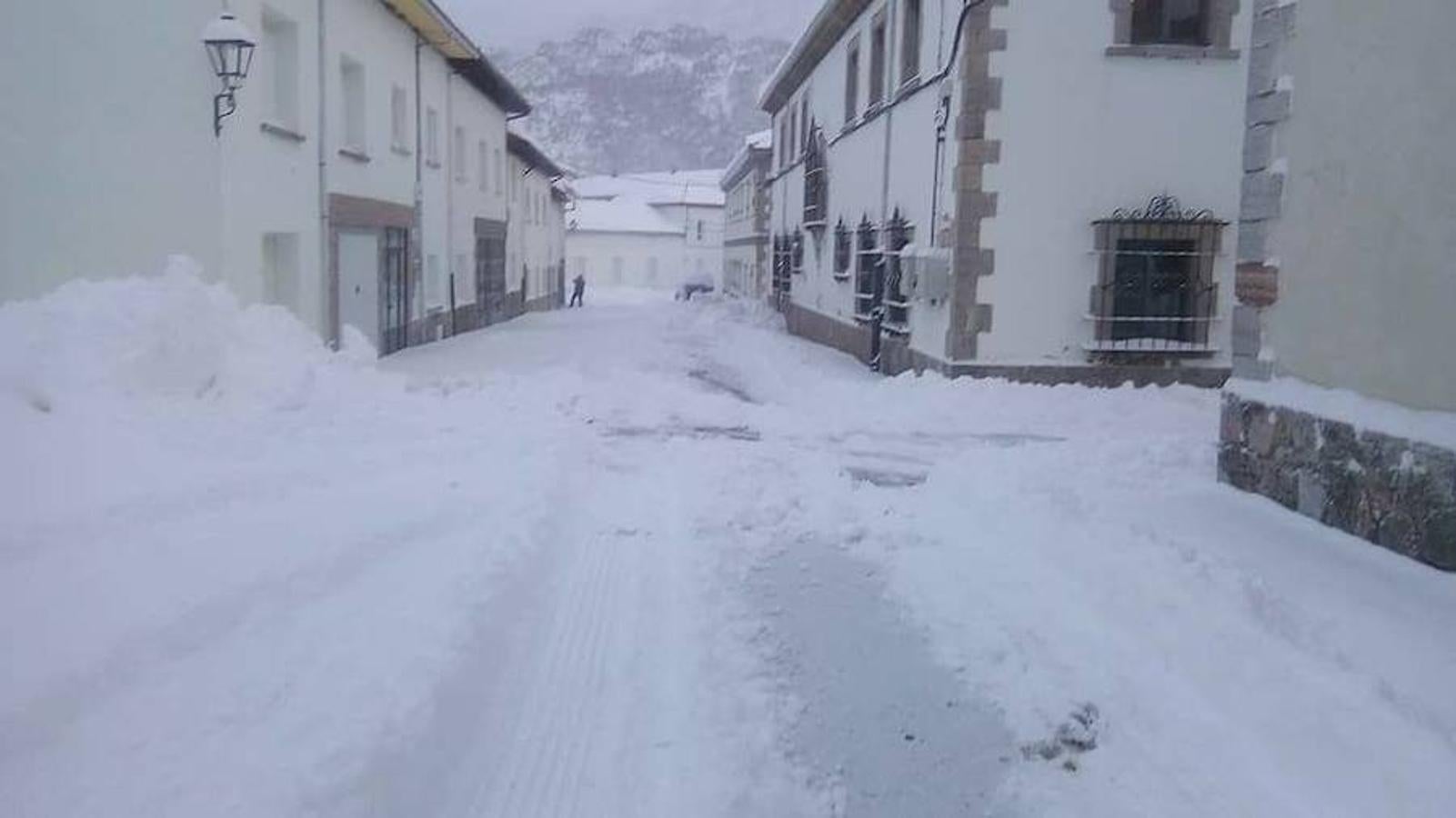 La provincia de León se tiñe de blanco