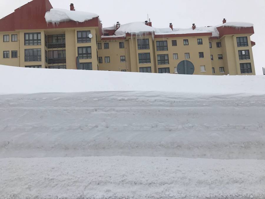 La nieve conquista San Isidro