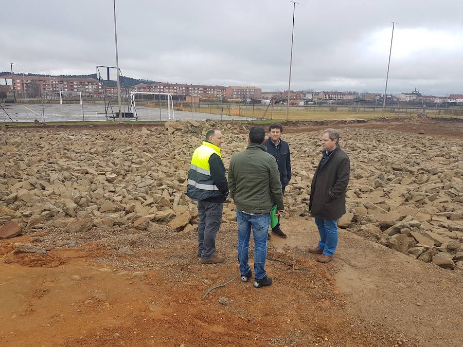 Fotos: Reformas en las piscinas de Villaquilambre