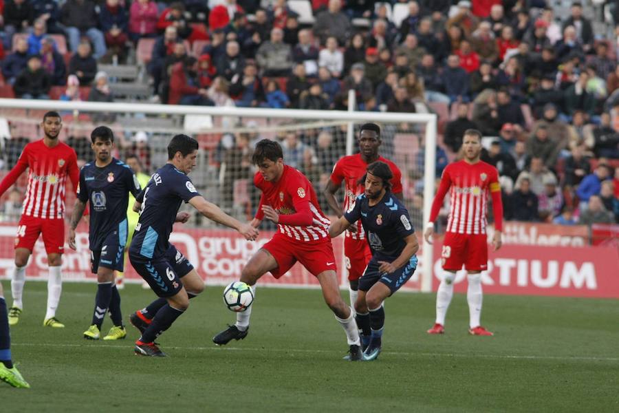 Fotos: Imágenes del partido entre el Almería y la Cultural