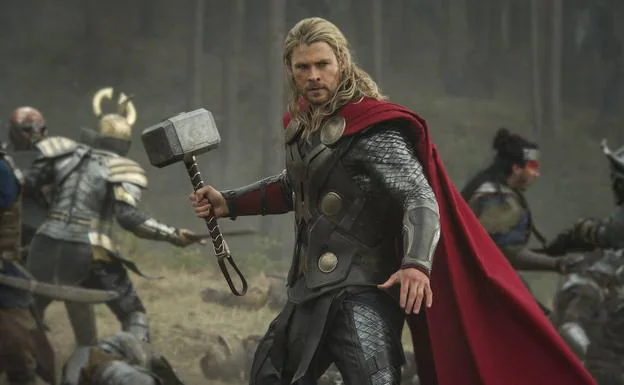 Chris Hemsworth, en una escena de la película 'Thor: el mundo oscuro'. 