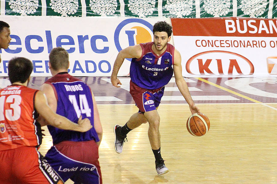 Fotos: Agustinos 87-87 Basket Navarra