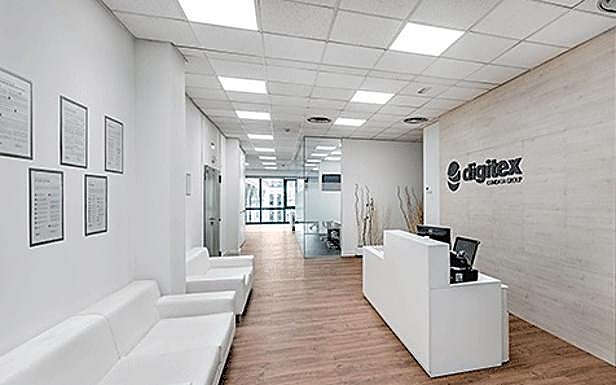 CGT denuncia el despido de tres personas tras la huelga del 8M