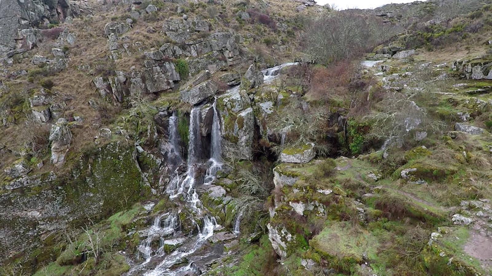 Fotos: Una vista sobre las cascadas de Castilla y León