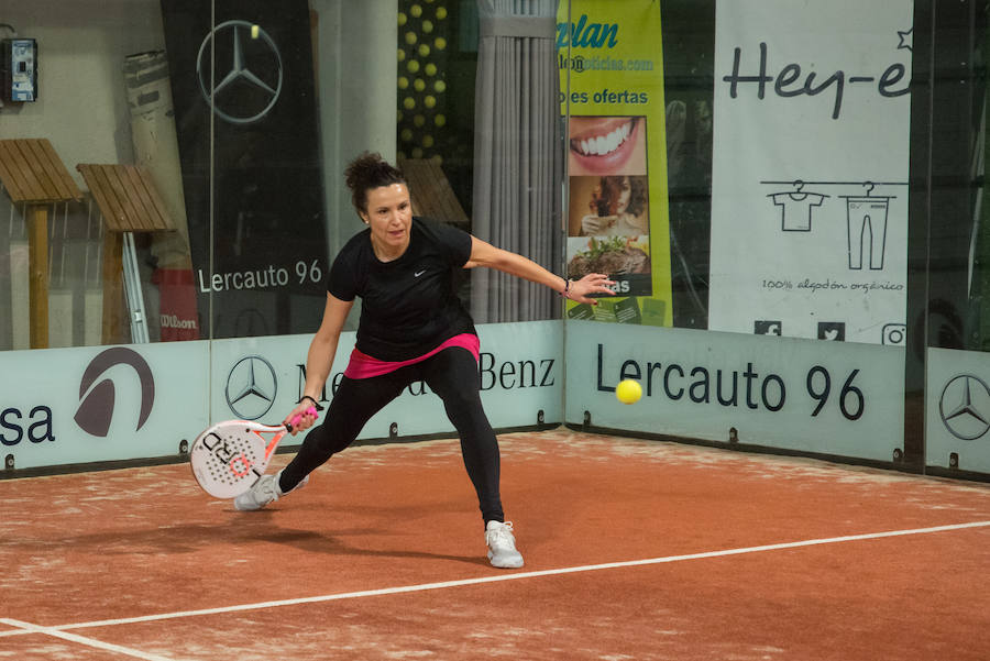 Las mejores imágenes del Torneo Leonoticias de pádel celebrado durante el fin de semana en las instalaciones de Pádel Park