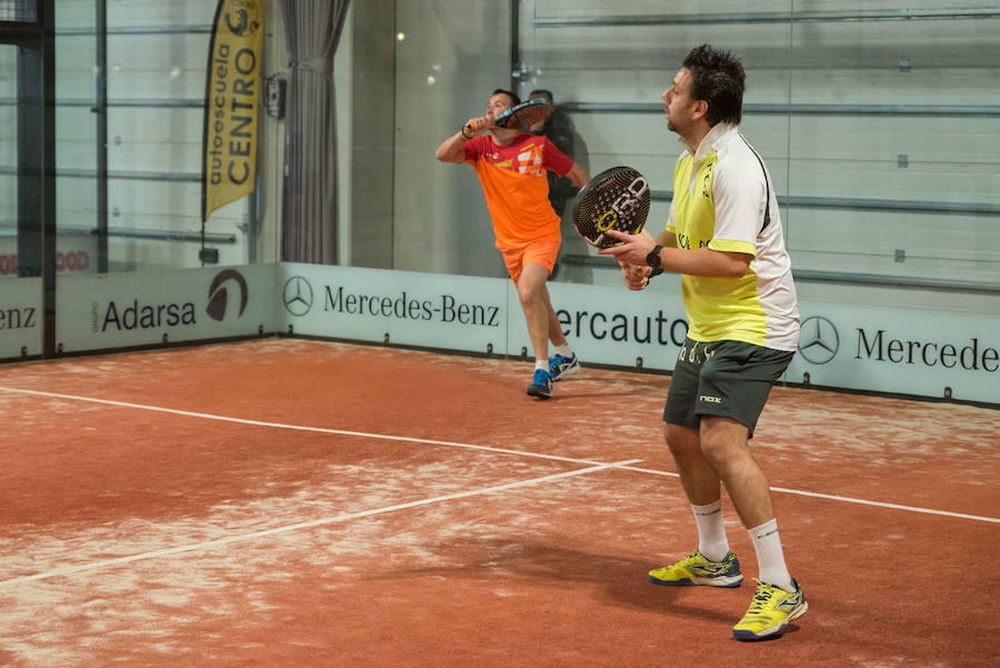 Las mejores imágenes del Torneo Leonoticias de pádel celebrado durante el fin de semana en las instalaciones de Pádel Park