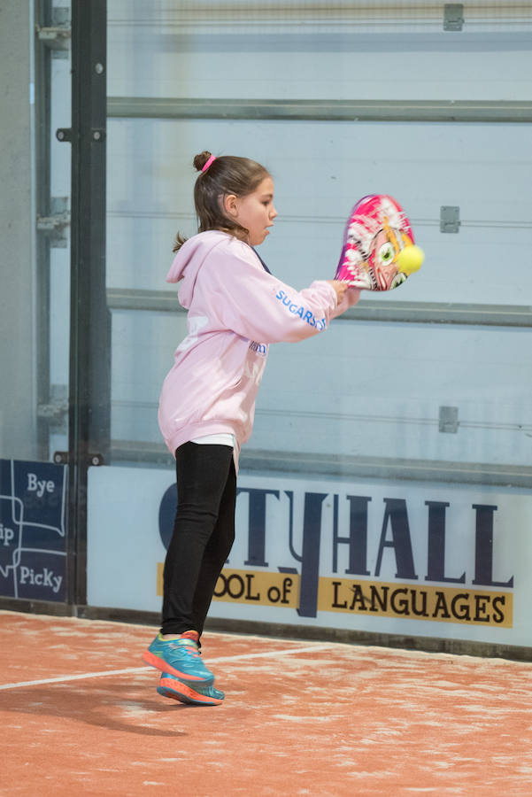 Las mejores imágenes del Torneo Leonoticias de pádel celebrado durante el fin de semana en las instalaciones de Pádel Park