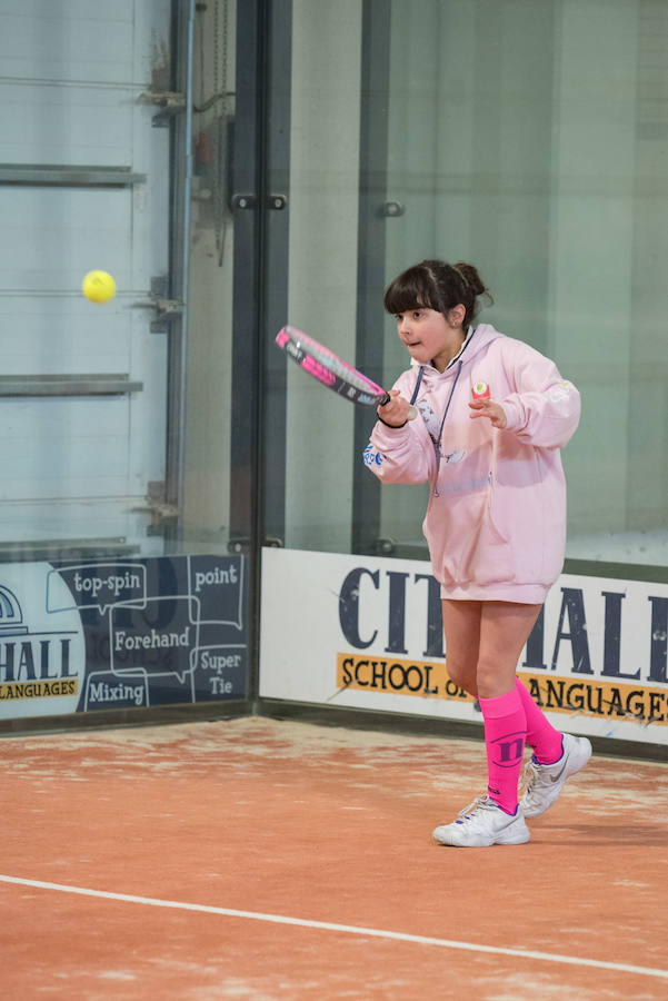 Las mejores imágenes del Torneo Leonoticias de pádel celebrado durante el fin de semana en las instalaciones de Pádel Park