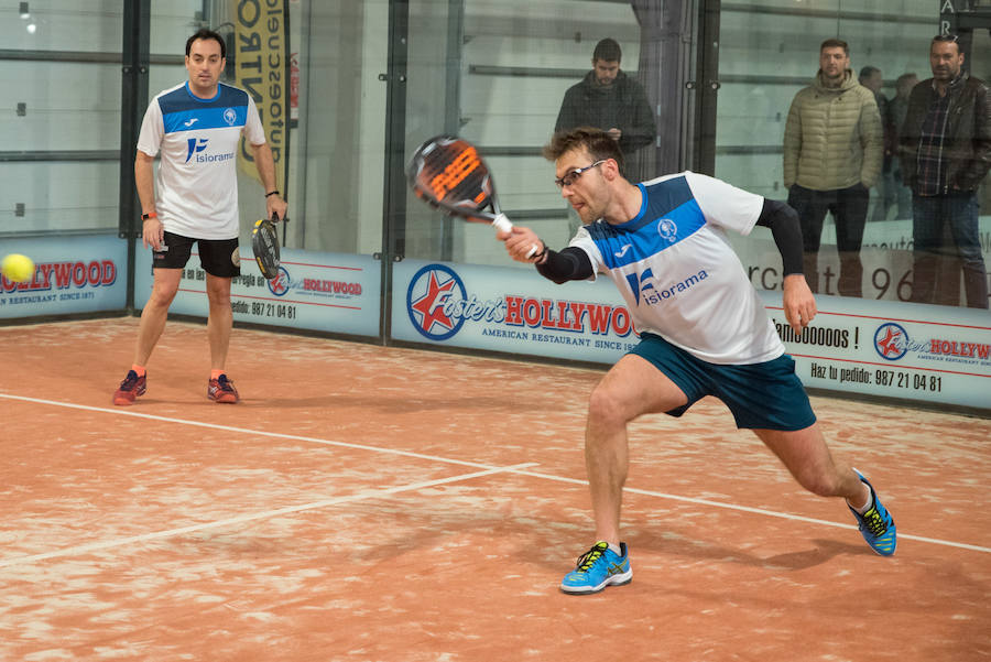 Las mejores imágenes del Torneo Leonoticias de pádel celebrado durante el fin de semana en las instalaciones de Pádel Park