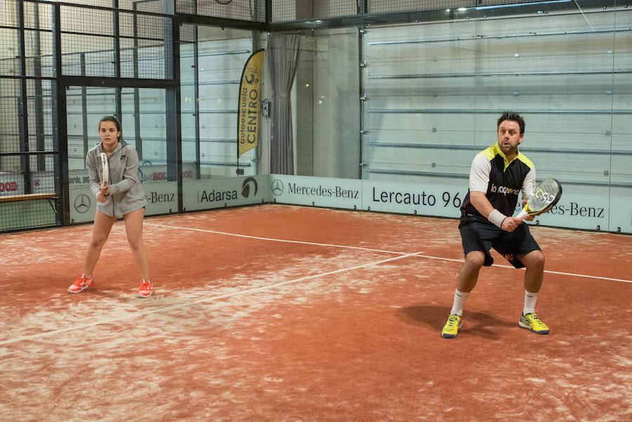 Las mejores imágenes del Torneo Leonoticias de pádel celebrado durante el fin de semana en las instalaciones de Pádel Park