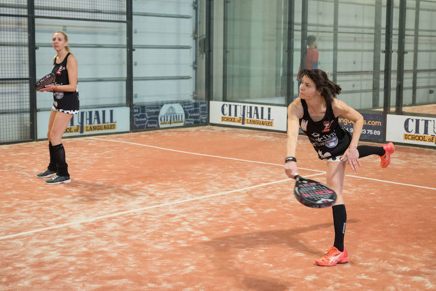 Las mejores imágenes del Torneo Leonoticias de pádel celebrado durante el fin de semana en las instalaciones de Pádel Park